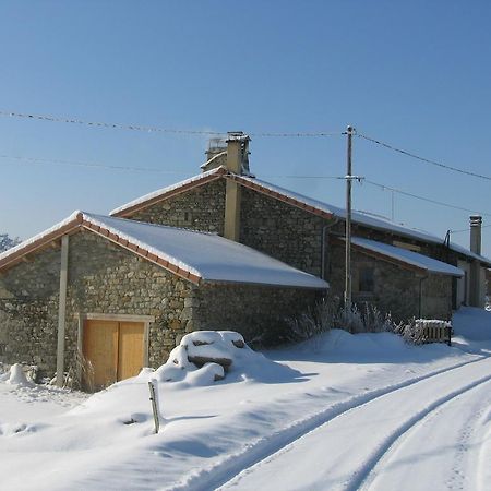 La Ferme Des Genets Bed and Breakfast Medeyrolles Exteriör bild